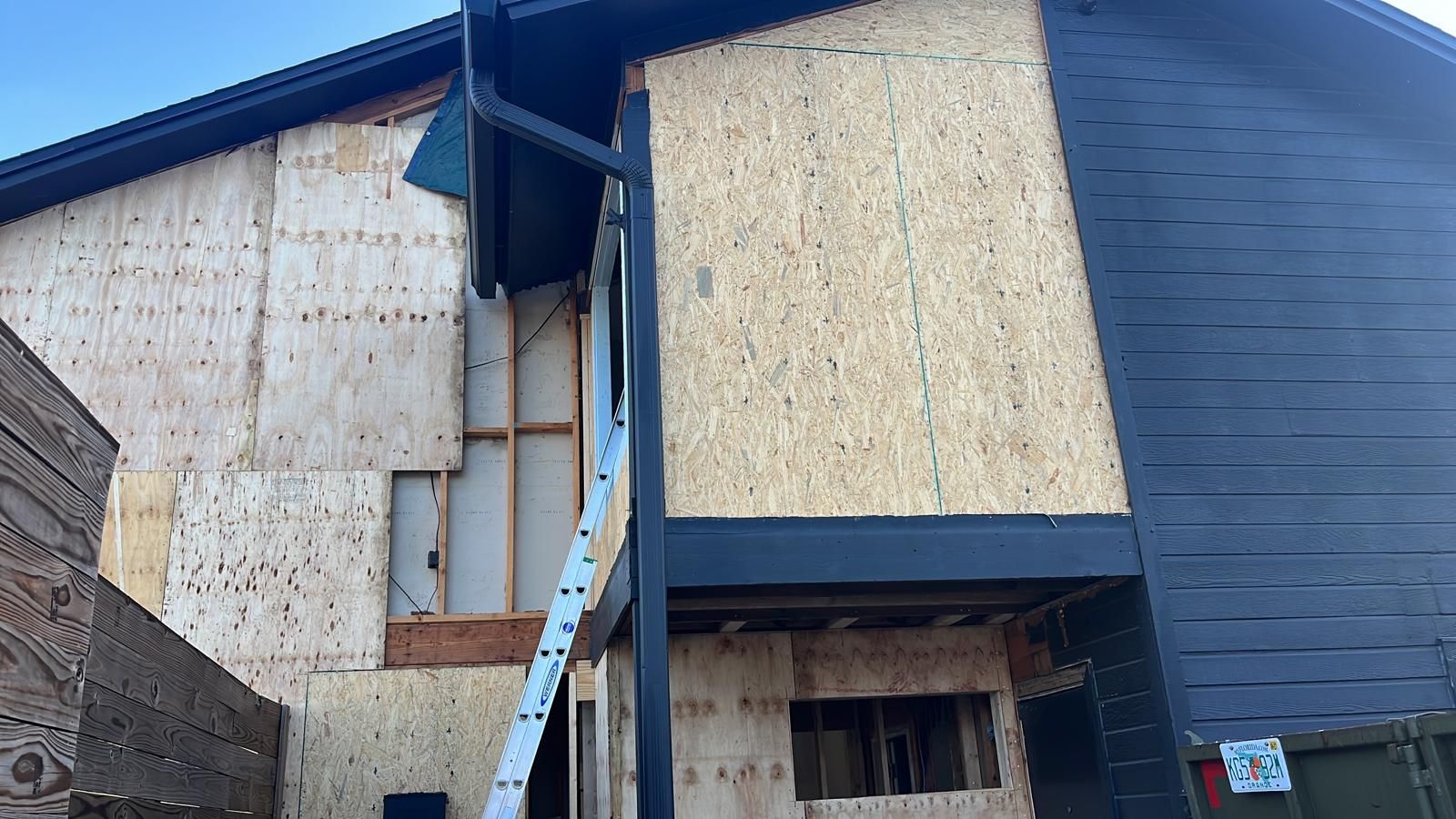 New construction home receiving lap siding installation in Central Florida — photo 1